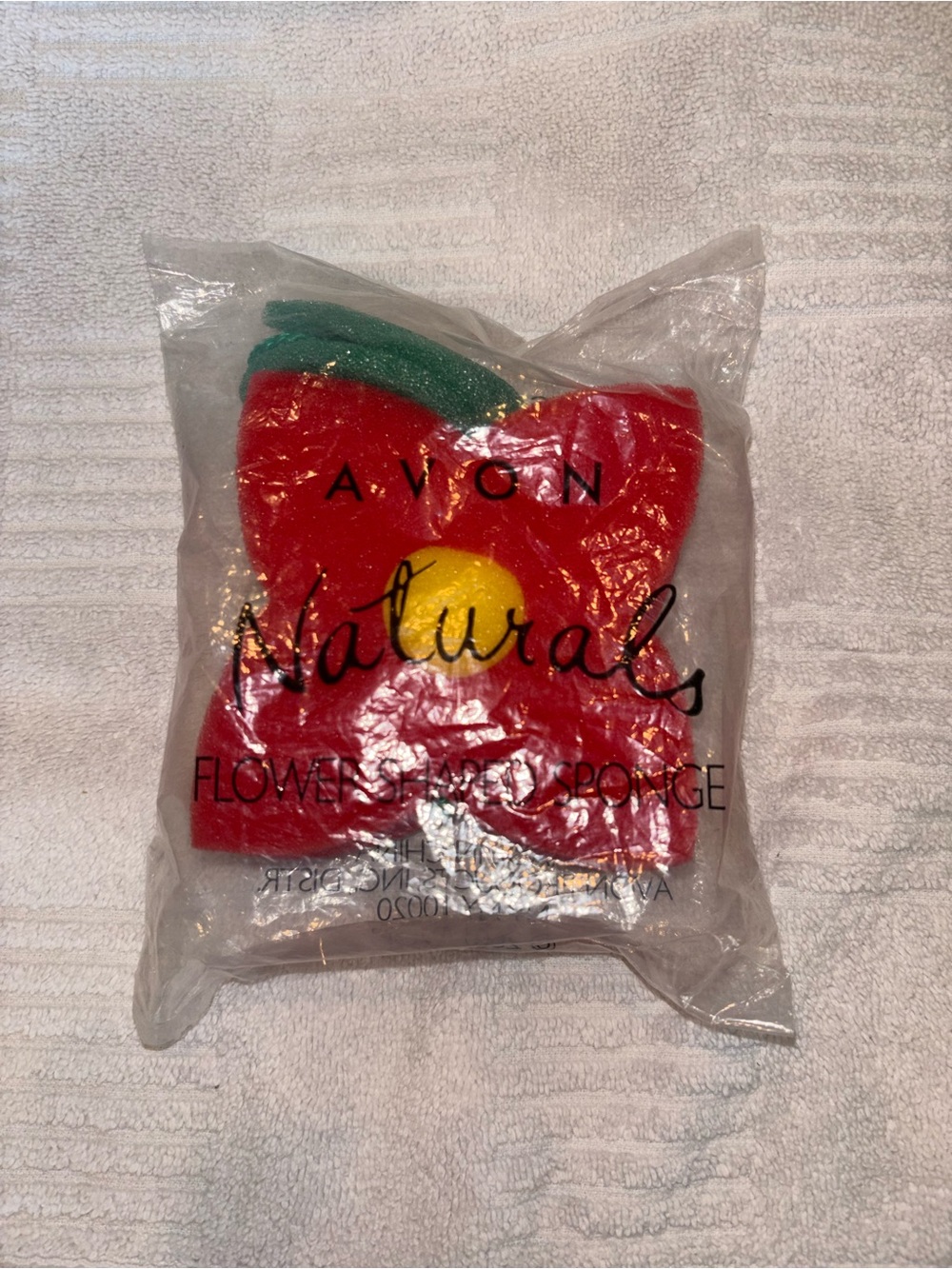 Vintage 2003 Avon Flower Shaped Sponge New Old Stock Sealed